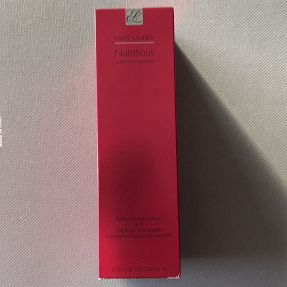 Estée Lauder Nutritious - Picture 5 of 5